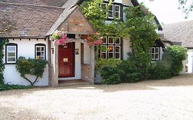 West Lodge Hotel Aylesbury